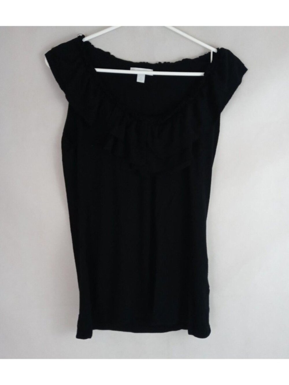 New York & Company Stretch Black Blouse With Ruffle Neckline Size Medium